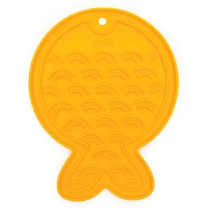 Catit Creamy Cat Treats Fish Shaped Lick Mat