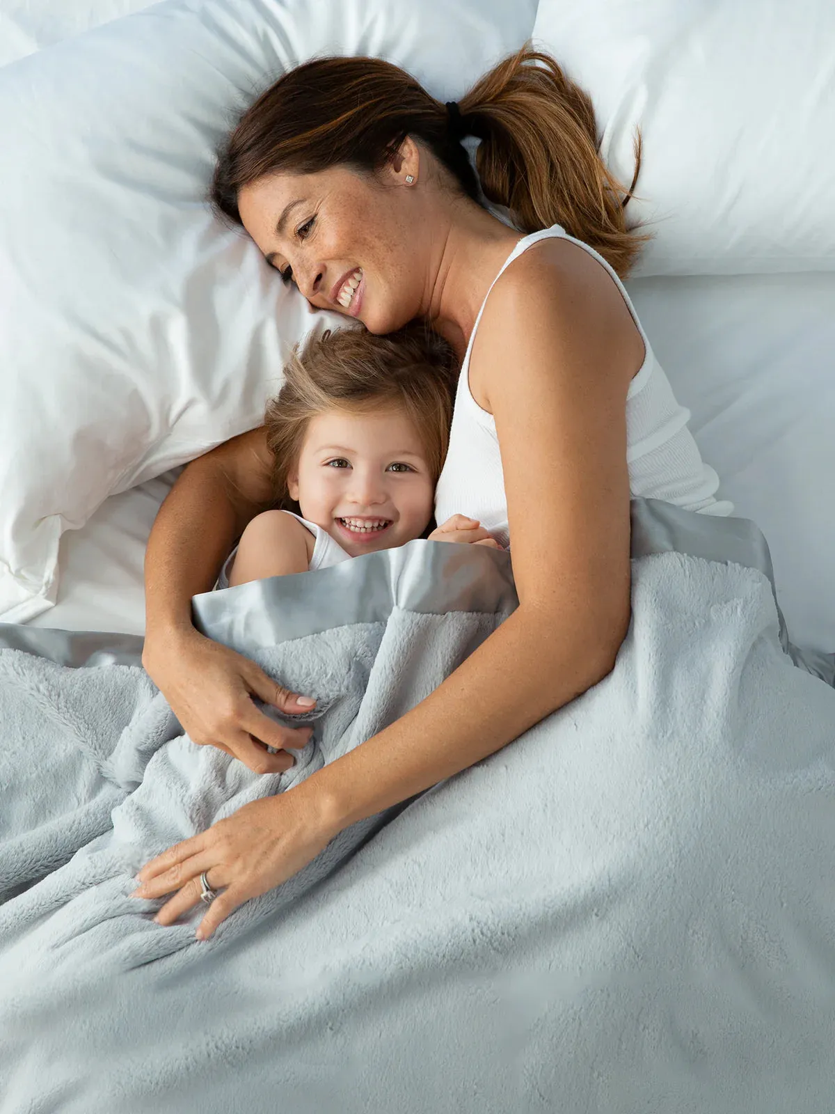 Luxe™ Big Kid Blanket - Silver