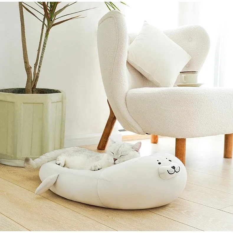 ZEZE Seal Pet Bed